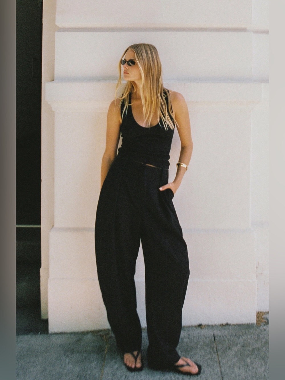 BNWT DISSH Romy Black Barrel Leg Tailored Pant